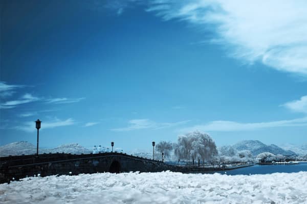 断桥残雪2026门票价格、游玩攻略